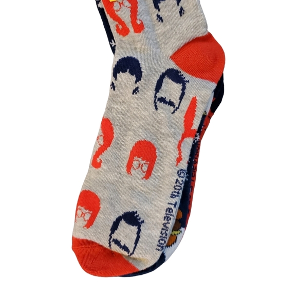 Bob's Burgers Christmas Crew Socks 2 Pairs New - Picture 2 of 4